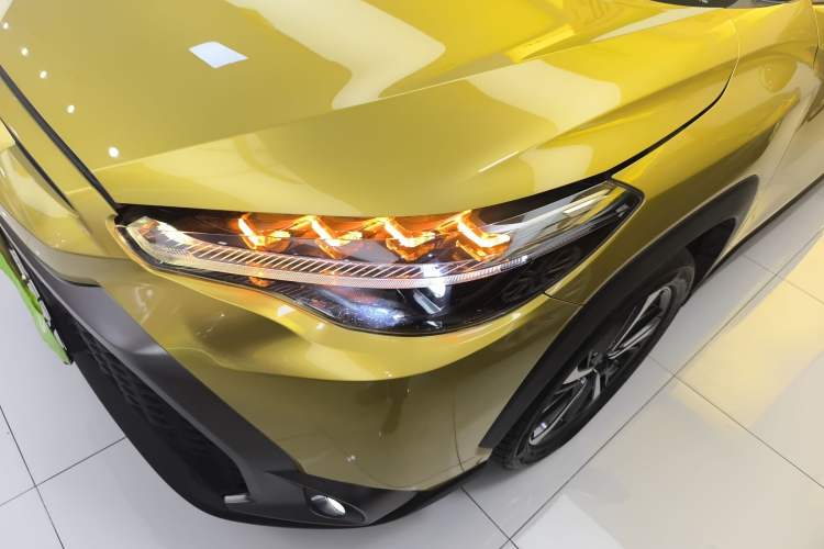 Used Toyota FRONTLANDER 2022 2.0L CVT Luxury PLUS Edition