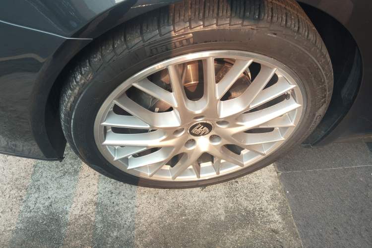 Used Porsche Panamera 2021 Panamera Executive Long Wheelbase 2.9T Left Front Wheel Hub