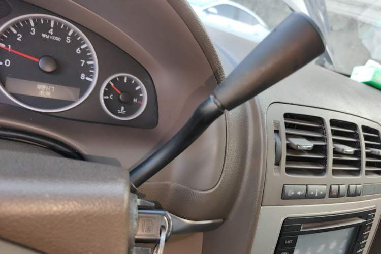 Used Buick GL8 2012 2.4L BASE Comfort Edition
