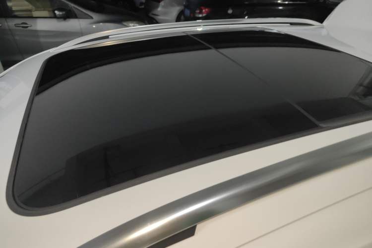 Used Volkswagen T-ROC 2020 280TSI DSG Two-Wheel Drive Comfort Version Roof