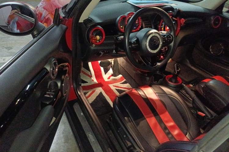 Used MINI 2018 1.5T ONE PLUS
