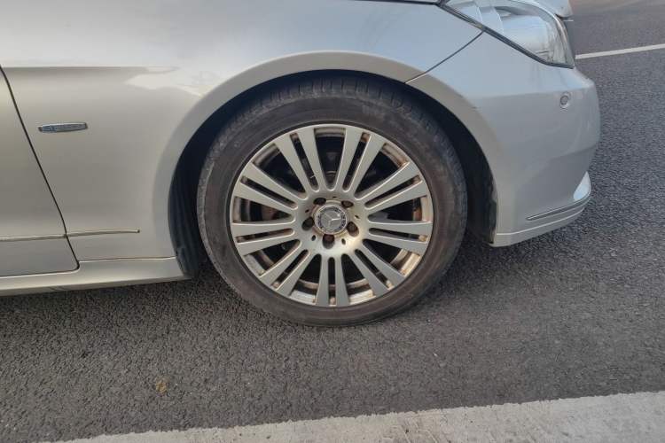 Used Mercedes-Benz E-Class 2010 E 260 CGI Coupe