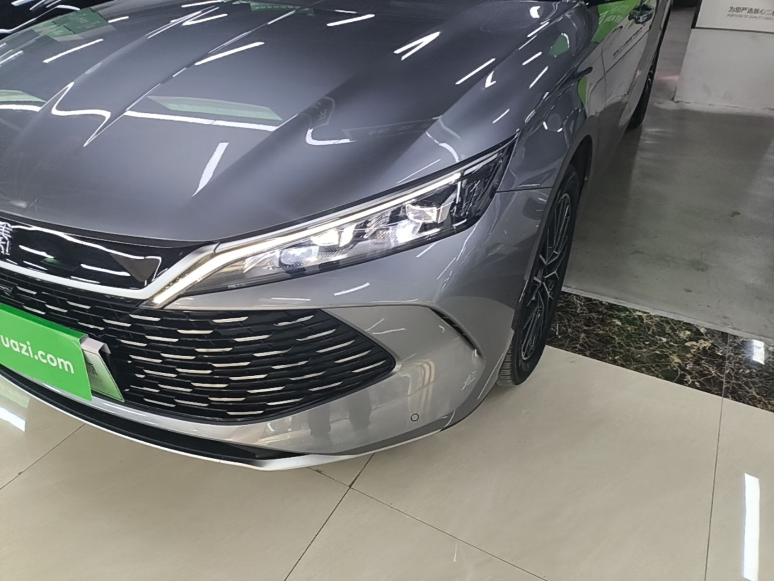 BYD Qin L 2024 DM-i 120KM Excellence Model — снимка 8