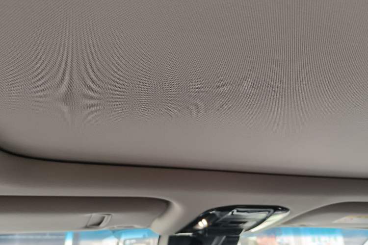 Used Toyota Harrier 2023 2.0L CVT Two-Wheel Drive Deluxe Edition