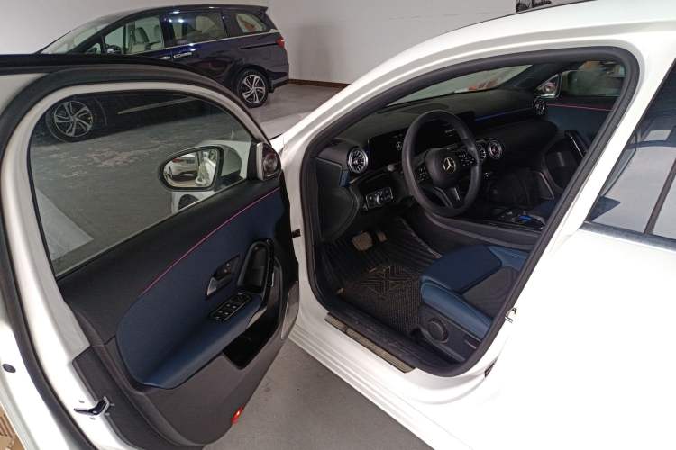 Used Mercedes-Benz A-Class 2019 A 180 L
