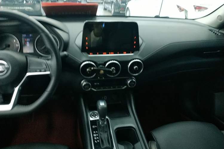 Used Nissan Sylphy 2021 1.6L XL CVT Smart Enjoyment Edition Audio And AC Panel