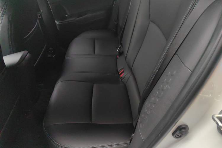 Used Toyota IZOA 2021 2.0L Enjoy Edition
