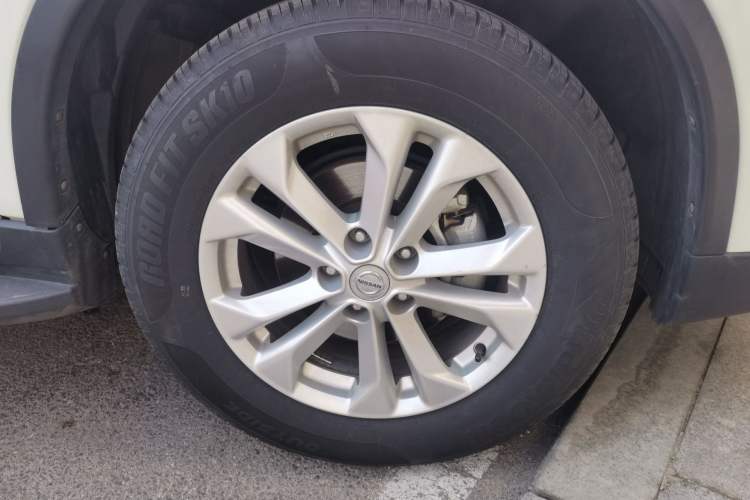 Used Nissan X-Trail 2014 2.0L CVT Smart Edition 2WD
