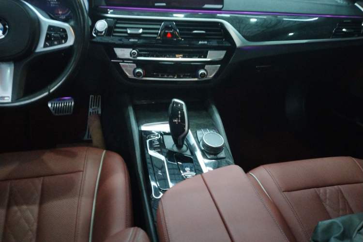 Used BMW 5 Series 2022 525Li M Sport Package
