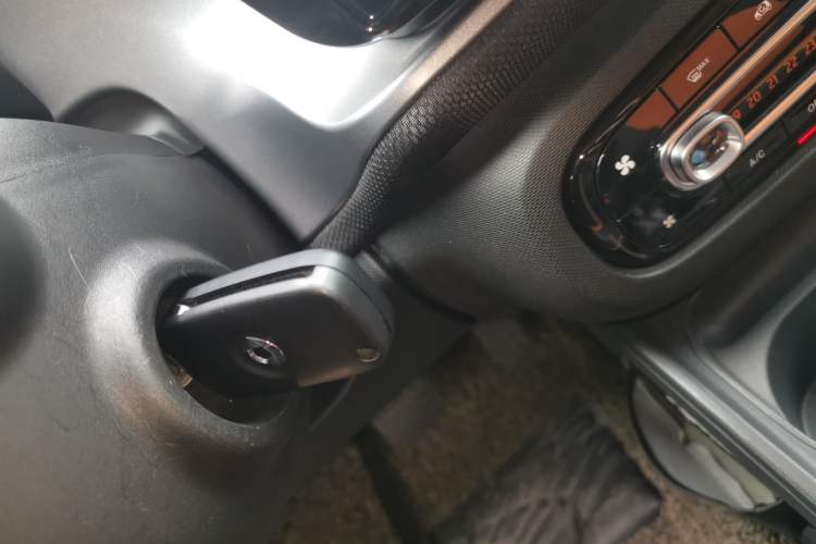 Used smart fortwo 2019 0.9T 66kW Hardtop Wind Power Edition China VI