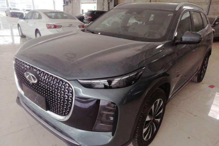 Used Chery Tiggo 8 PLUS 2025 290TGDI DCT Prestige 5-Seater
