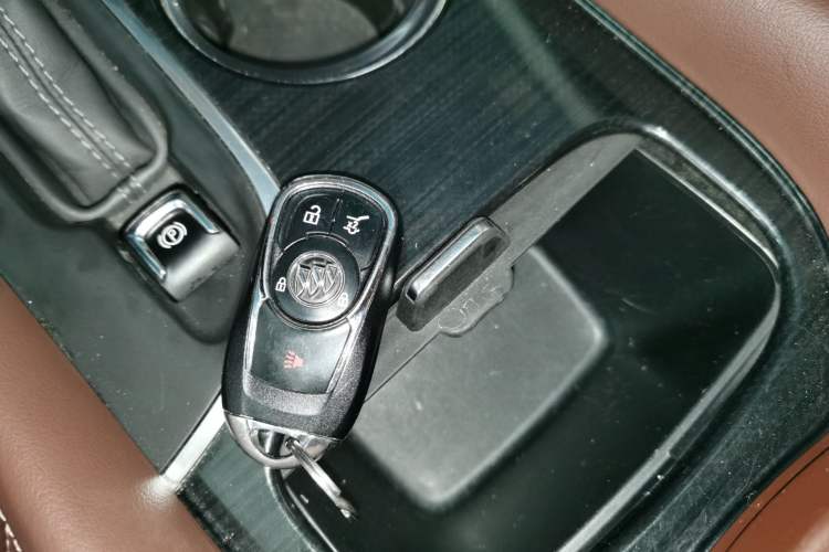 Used Buick Envision 2018 20T Two-Wheel Drive Luxury Model