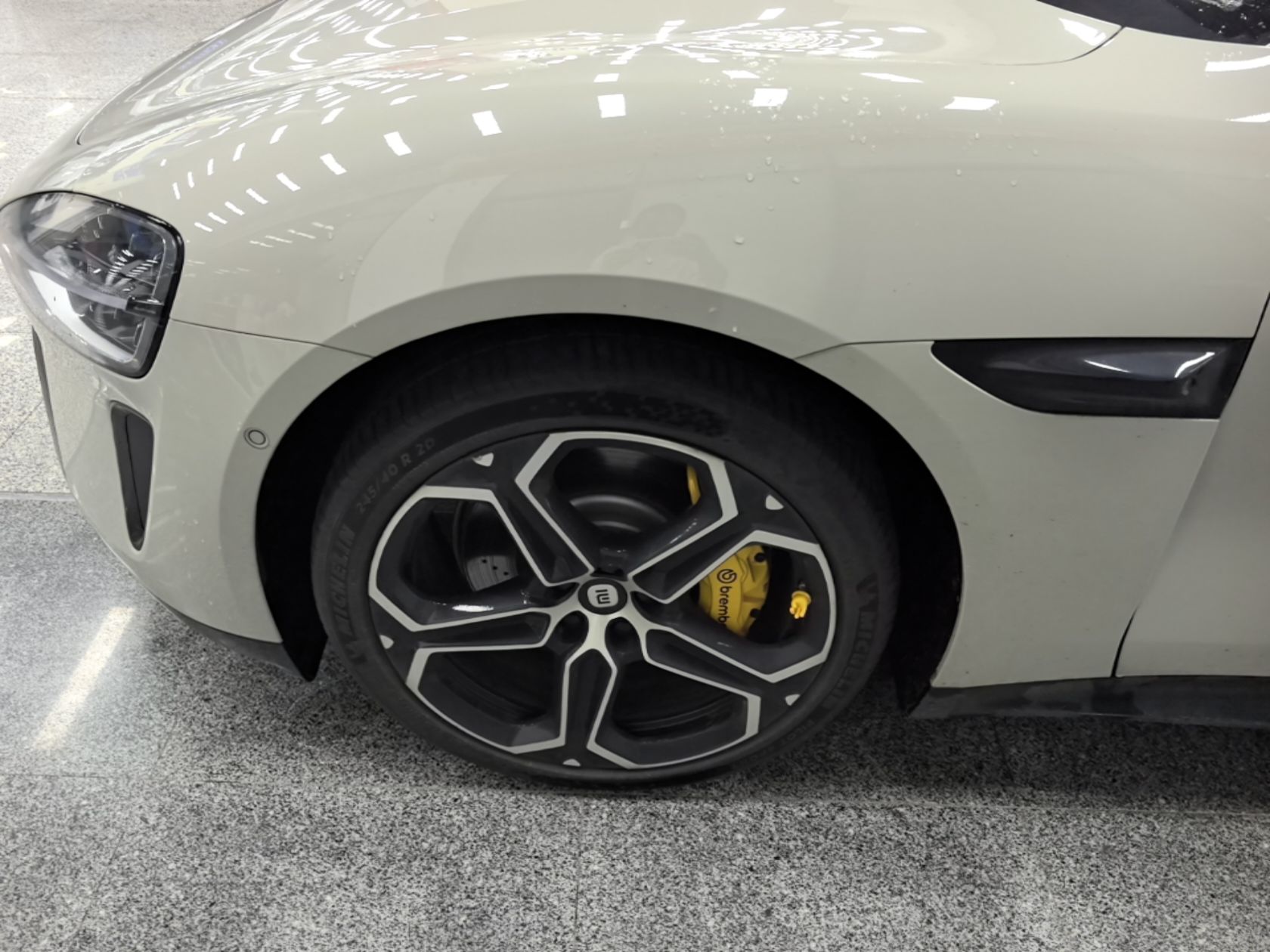 Xiaomi Auto SU7 2024 Rear-Drive Ultra-Long Range Advanced Pro-Level Intelligent Driving Version — снимка 10
