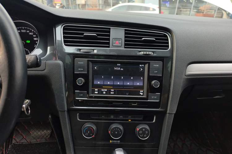 Used Volkswagen Golf 2018 1.6L Automatic Comfort Model