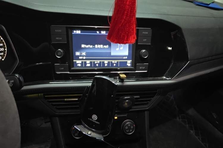 Used Volkswagen Sagitar 2019 280TSI DSG Comfort Version China VI Standard Audio And AC Panel