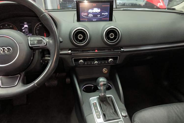 Used Audi A3 2014 Limousine 35 TFSI Automatic Comfort Model