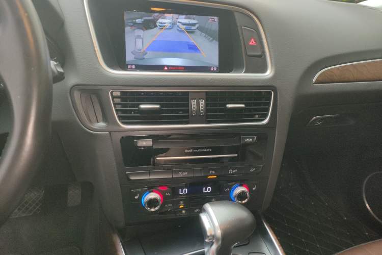Used Audi Q5 2016 40 TFSI Comfort Model