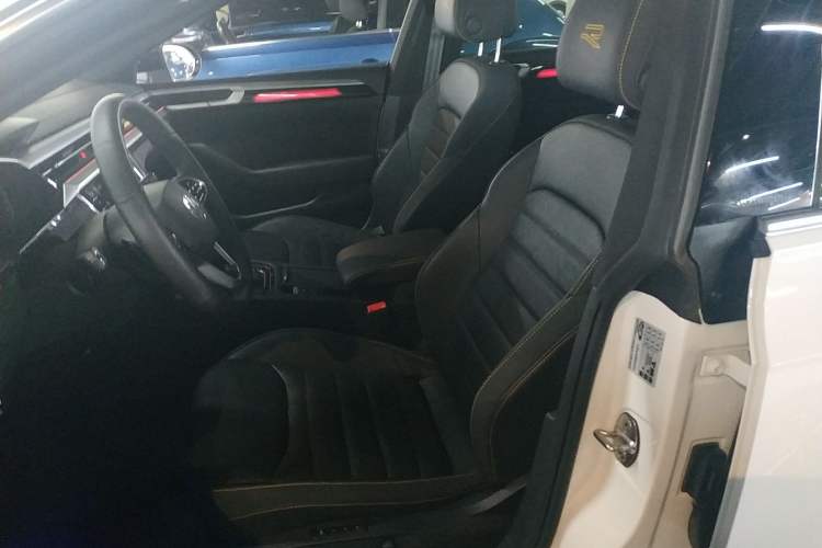 Used Volkswagen FAW-Volkswagen CC 2024 380TSI Striking Edition