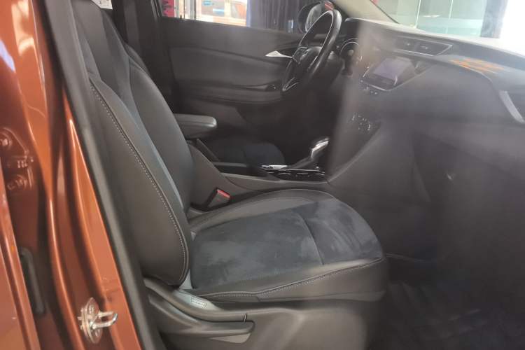 Used Buick Encore GX 2020 20T CVT Two-Wheel Drive Luxury Version
