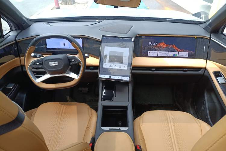 Used Geely Galaxy L7 2024 1.5T 55km PRO Dragon Edition