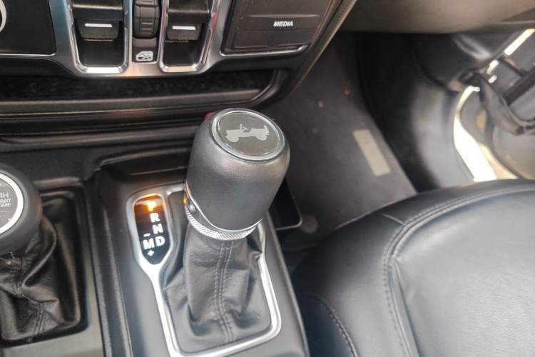 Used Jeep Wrangler 2021 2.0T Sahara Four-Door Edition