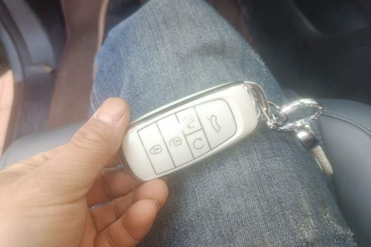 Used AION Y 2022 Plus 70 Smart Edition