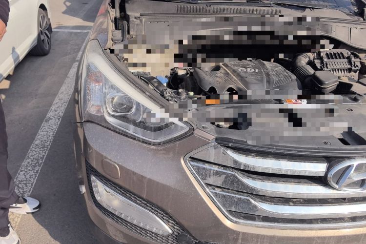 Used Hyundai Santa Fe 2013 2.4L Automatic 4x4 Prestige Edition