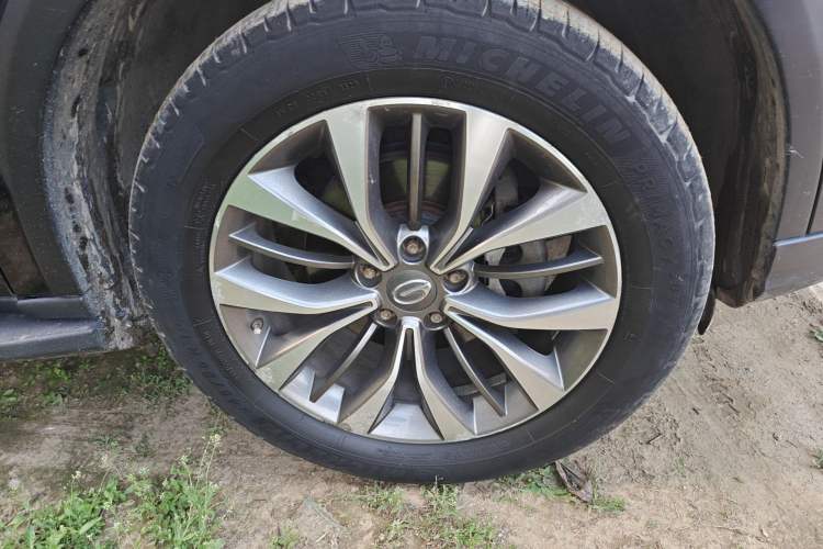 Used GAC Trumpchi GS8 2017 320T Two-Wheel Drive Luxury Smart Connectivity Version (7 Seats) Exterior 7