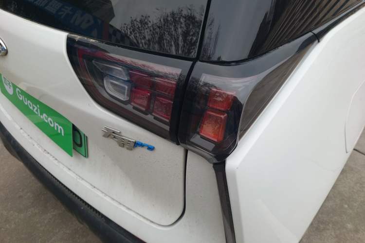 Used Chery New Energy Boundless Pro 2022 301km LingShou Edition NMC Lithium-ion
