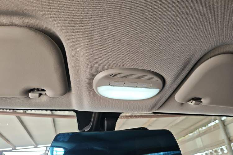 Used Chery New Energy Boundless Pro 2022 301km LingShou Edition Lithium Iron Phosphate