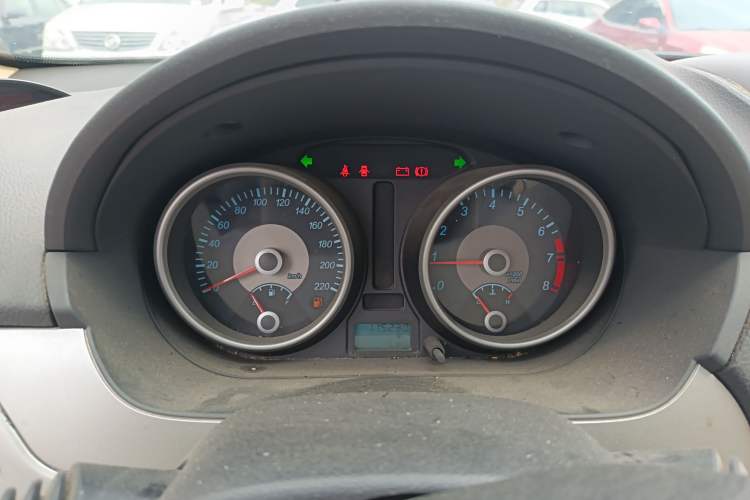 Used Buick Excelle 2013 1.5L Manual Classic Model