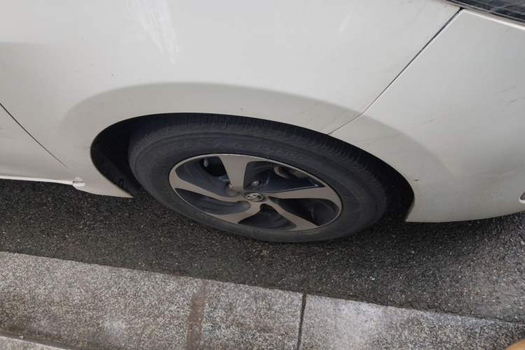 Used Toyota Levin 2017 Revised 185T CVT Elite Edition China V Standard Right Front Wheel Hub