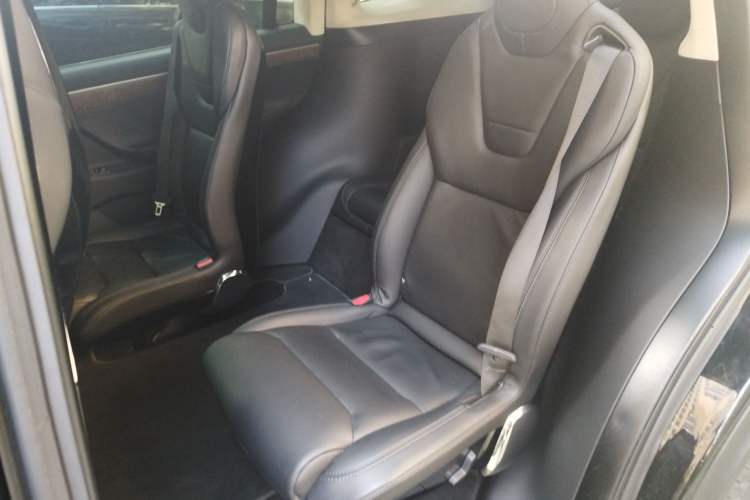 Used Tesla Model X 2016 X 75D Left Rear Seat