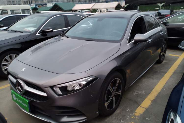 Used Mercedes-Benz A-Class 2022 Second Facelift A 200 L Sport Sedan Fashion Version