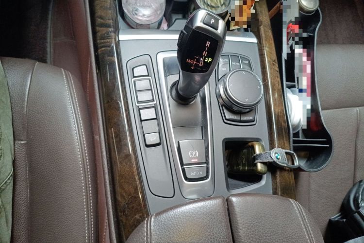 Used BMW X5 2018 xDrive28i
