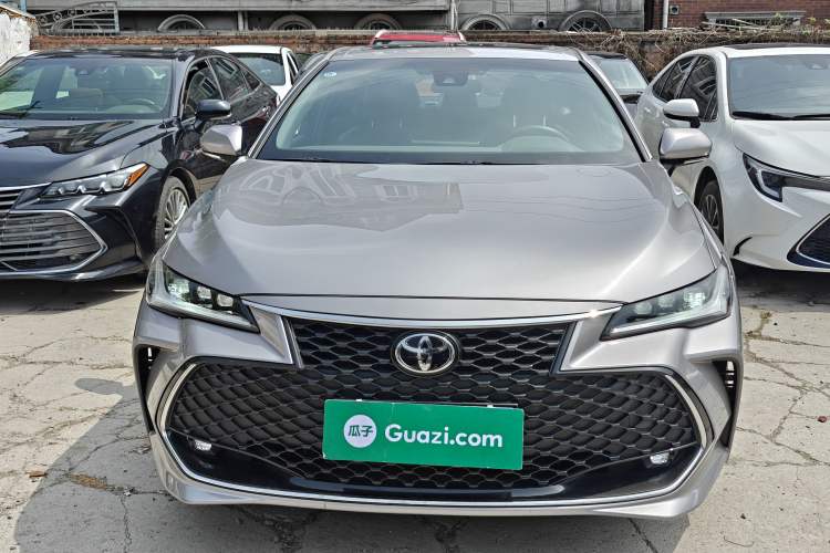 Used Toyota Avalon 2023 2.5L Luxury Edition Front