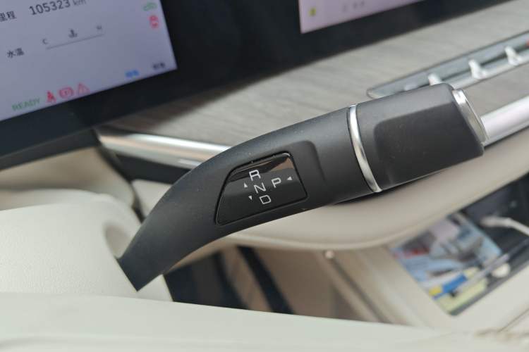 Used Wey Lanshan 2023 Four-Wheel Drive Ultra-Long Range Version Gear Lever