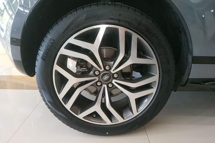 Used Land Rover Range Evoque 2020 249 PS R-DYNAMIC SE Sport Technology Edition
