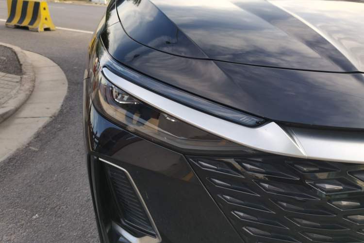 Used Chery Arrizo 8 2022 1.6T DCT Ya