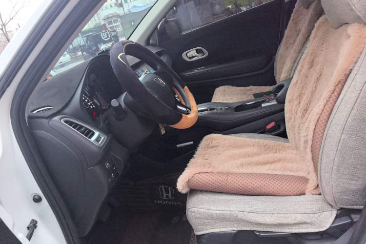 Used Honda Vezel 2017 1.5L CVT 2WD Comfort Model
