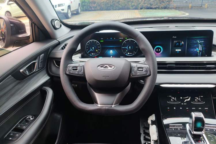 Used Chery Tiggo 8 PLUS Kunpeng e+ 2022 PHEV 1.5T WindStyle e+ Steering Wheel