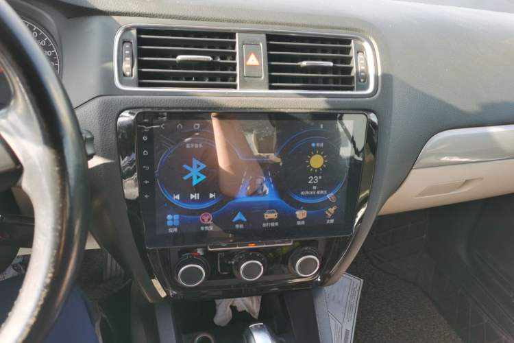 Used Volkswagen Sagitar 2014 Revised Version 1.6L Automatic Comfort Edition
