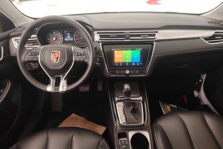 Used Roewe i5 2019 1.5L Automatic 4G Connected Linghao Edition