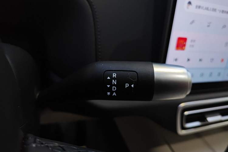 Used Li Auto L8 2025 Ultra Smart Refreshed Edition
