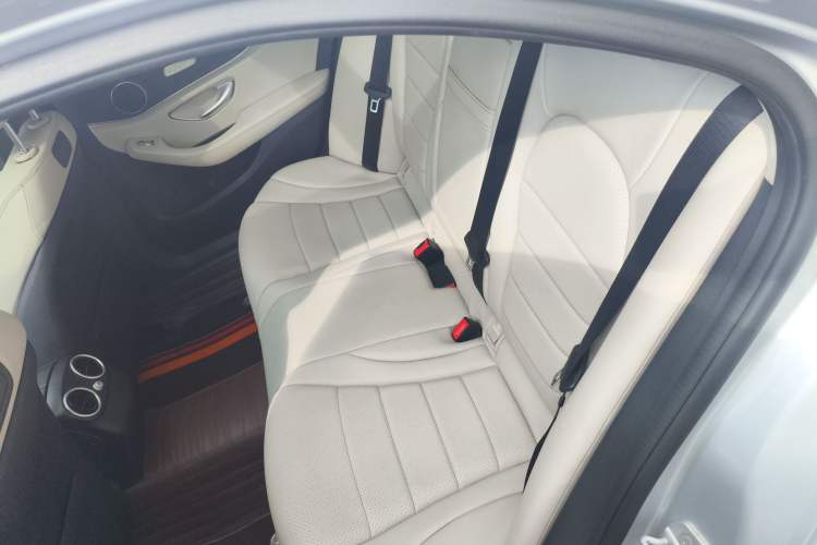 Used Mercedes-Benz C-Class 2016 C 200 L 4MATIC Sport Edition Left Rear Seat