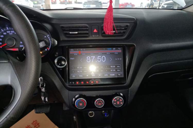 Used Kia K2 2015 Sedan 1.4L Automatic GLS