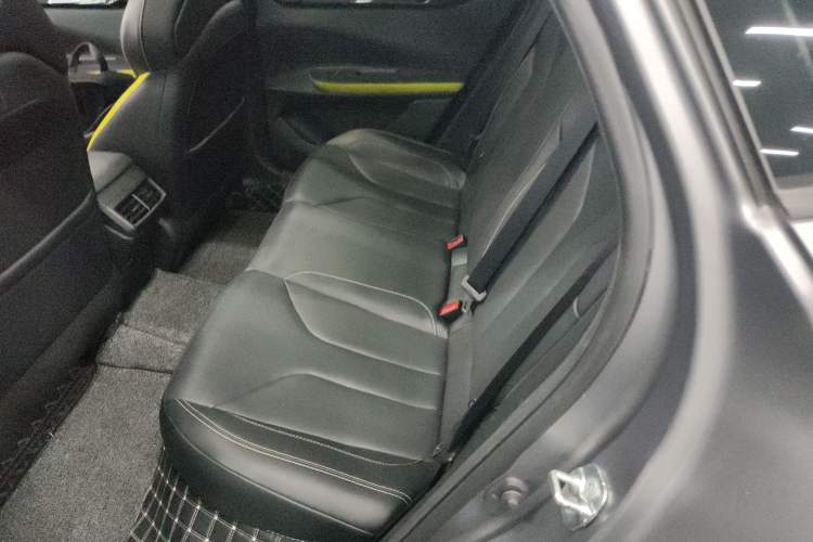 Used CHANGAN UNI-V 2022 2.0T Sporty Version Left Rear Seat