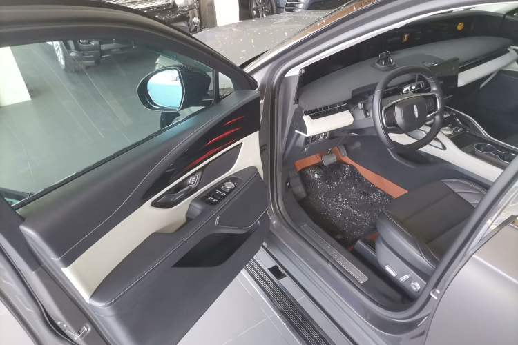 Used Lincoln Nautilus 2023 2.0T Four-Wheel Drive Luxury Edition