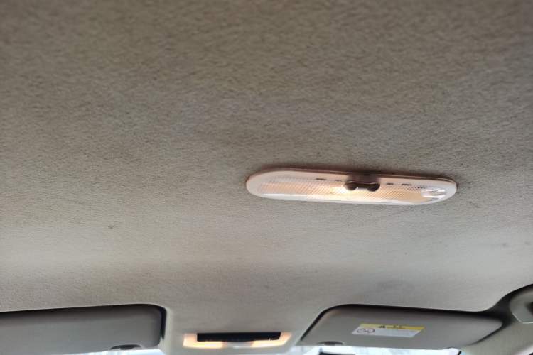 Used Nissan Kicks 2018 1.5L CVT Smart Connect Luxury Edition