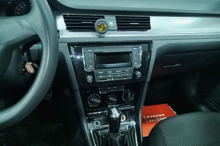 Used Volkswagen Bora 2019 Facelift Bora·Legend 1.5L Automatic Fashion Edition China VI Standard
